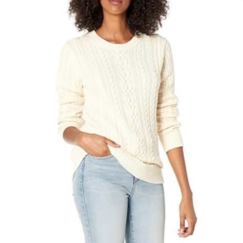 Amazon Essentials Women's Ivory Cable Knit Sweater